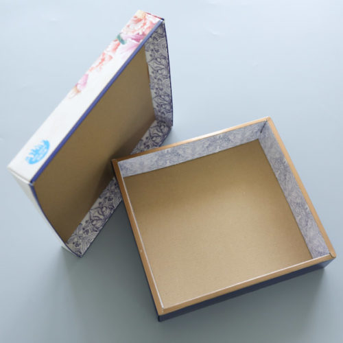 Custom Cupcake Packaging Box 2
